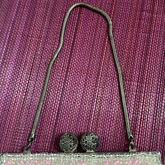 Vintage Micro Glass Beaded Pink Starburst Purse - Picture 7 of 14